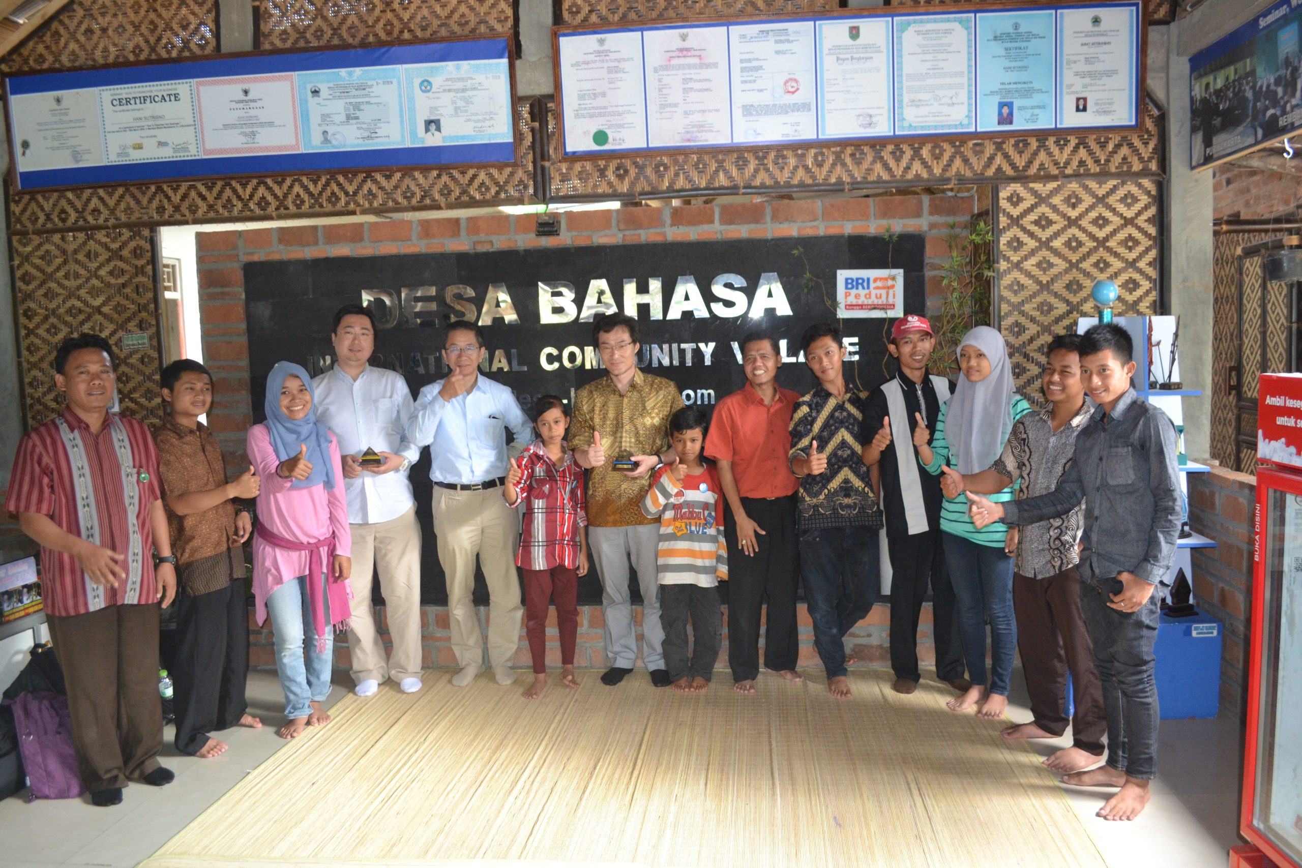 3 Profesor dari Jepang 3 Profesor dari Jepang
